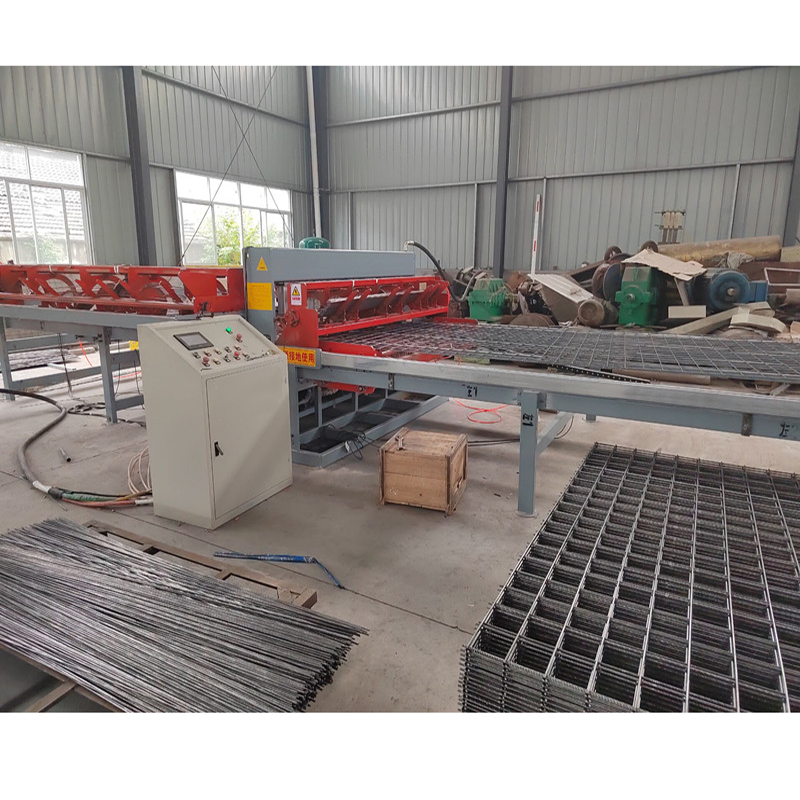 Welding mesh machine